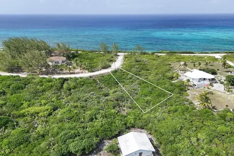 Lot 31 Block 16 Eleuthera BS