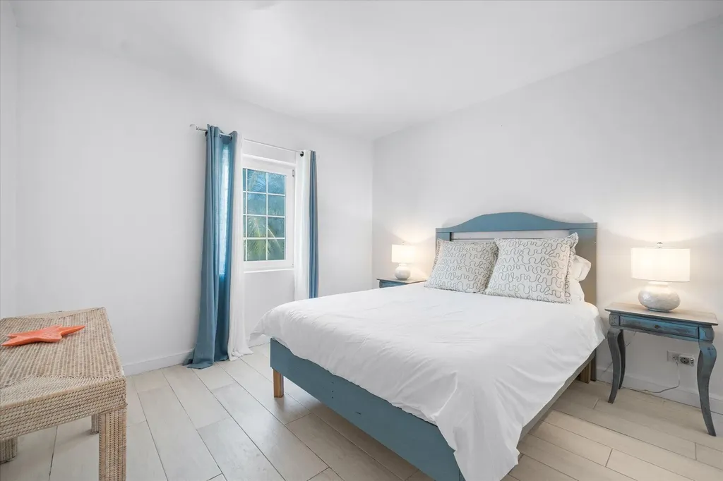 Caprice New Providence Paradise Island BS