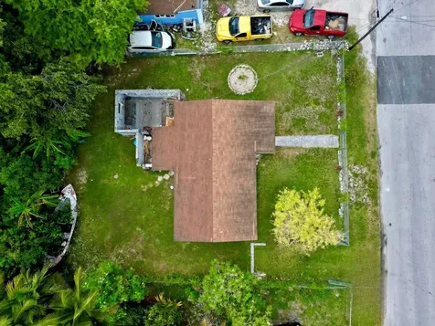 Antigua Street 60 New Providence Paradise Island BS
