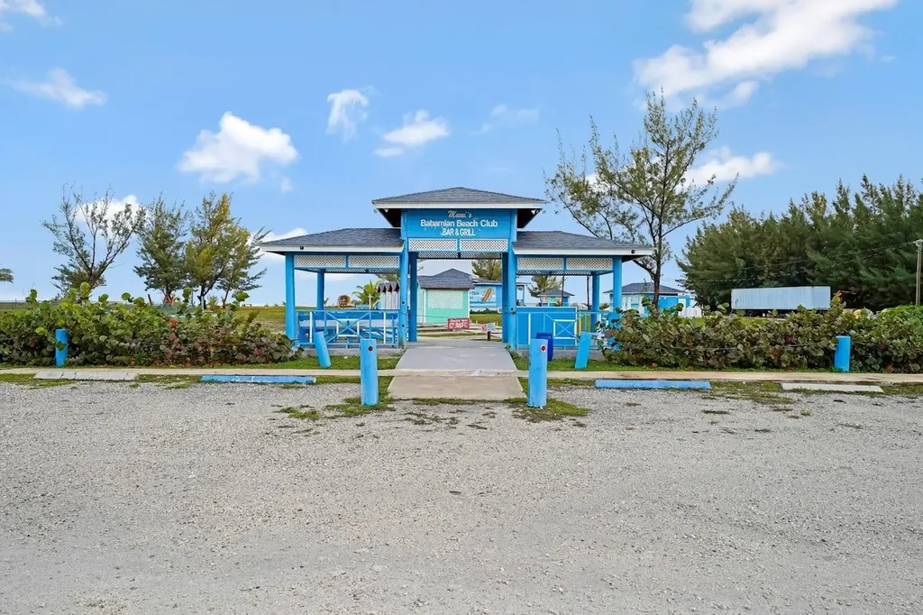 Cannes Village Grand Bahama Freeport BS