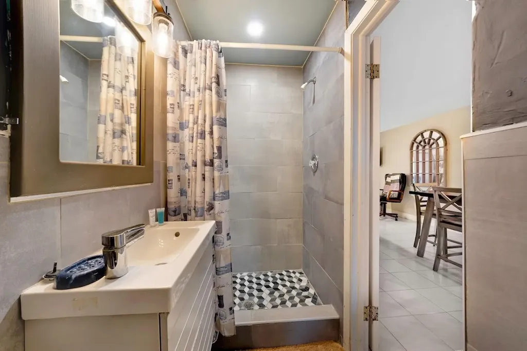 Cannes Village Grand Bahama Freeport BS