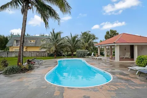 Cannes Village Grand Bahama Freeport BS