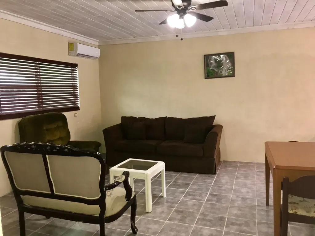 Eleuthera Apt #1, James Eleuthera BS