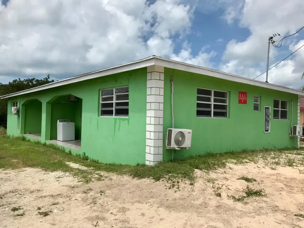 Eleuthera Apt #1, James Eleuthera BS