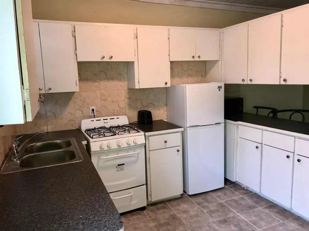 Eleuthera Apt #1, James Eleuthera BS