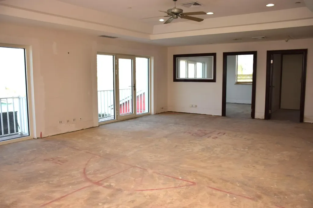 One Bay Street New Providence Paradise Island BS