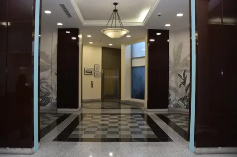 One Bay Street New Providence Paradise Island BS