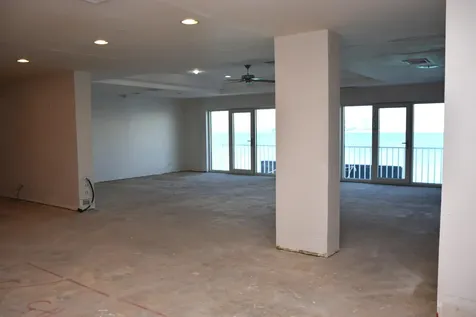 One Bay Street New Providence Paradise Island BS