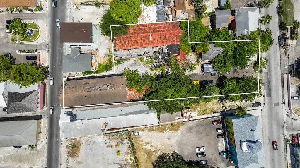 East Bay And Dowdeswell Street New Providence Paradise Island BS