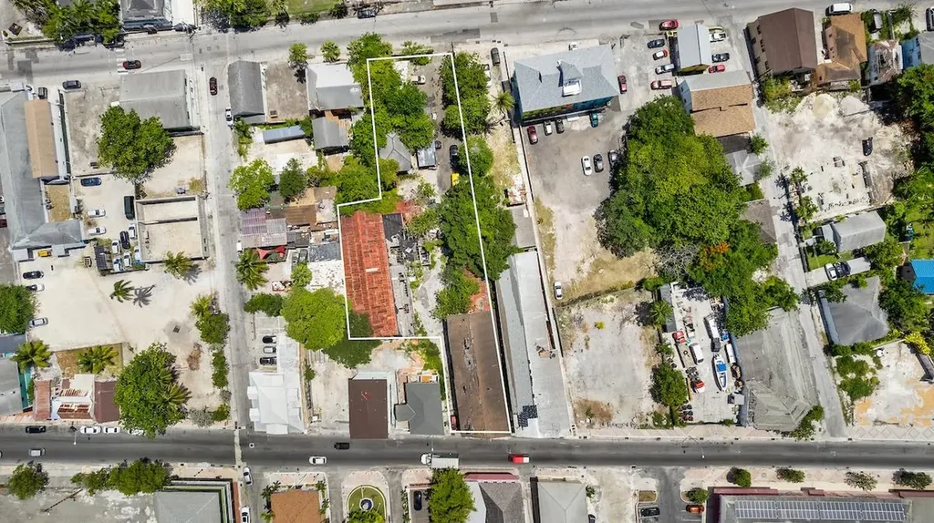 East Bay And Dowdeswell Street New Providence Paradise Island BS