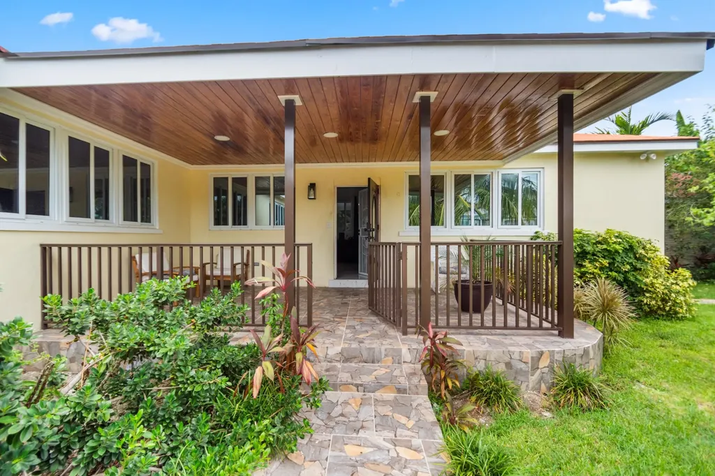 Commonwealth Road Blair New Providence Paradise Island BS