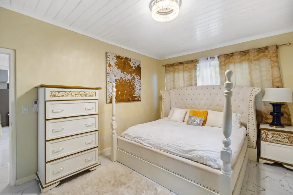 Commonwealth Road Blair New Providence Paradise Island BS