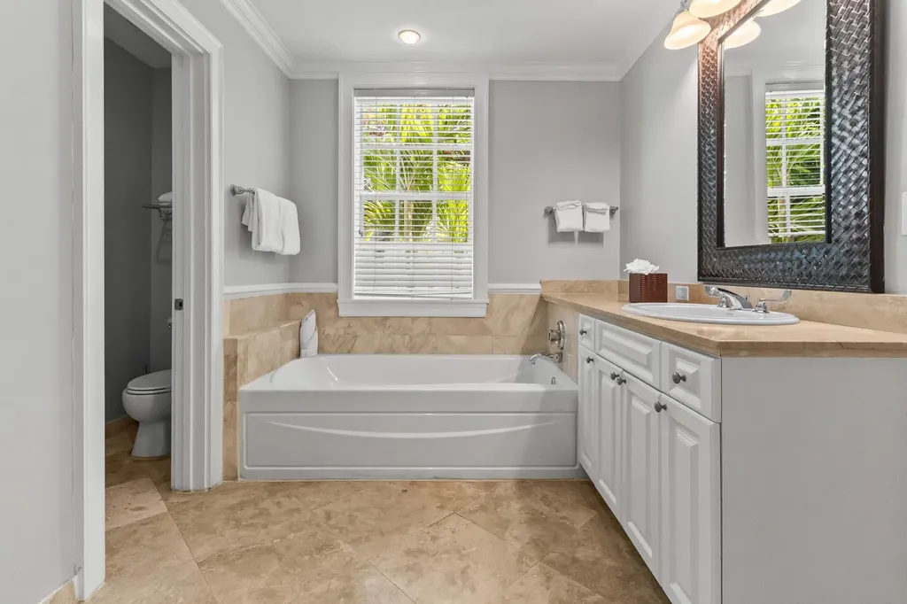 2-bedroom Condo @ Vmr Eleuthera BS