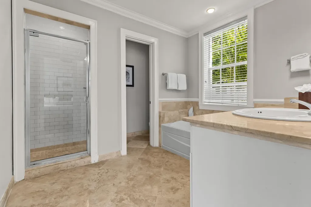 2-bedroom Condo @ Vmr Eleuthera BS