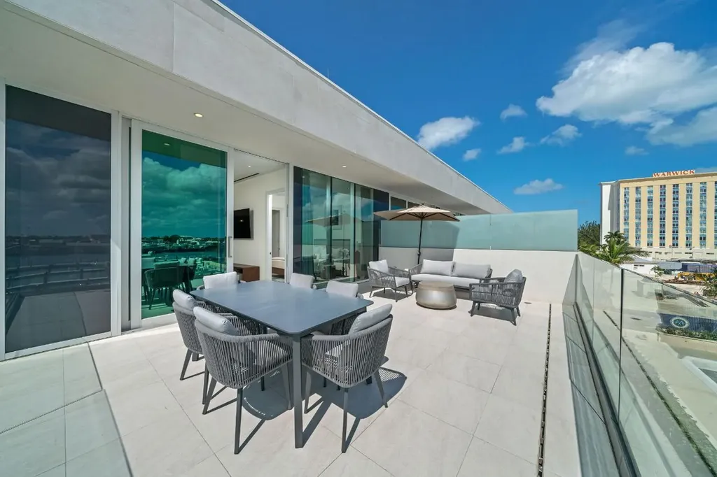 Sterling Commons East New Providence Paradise Island BS