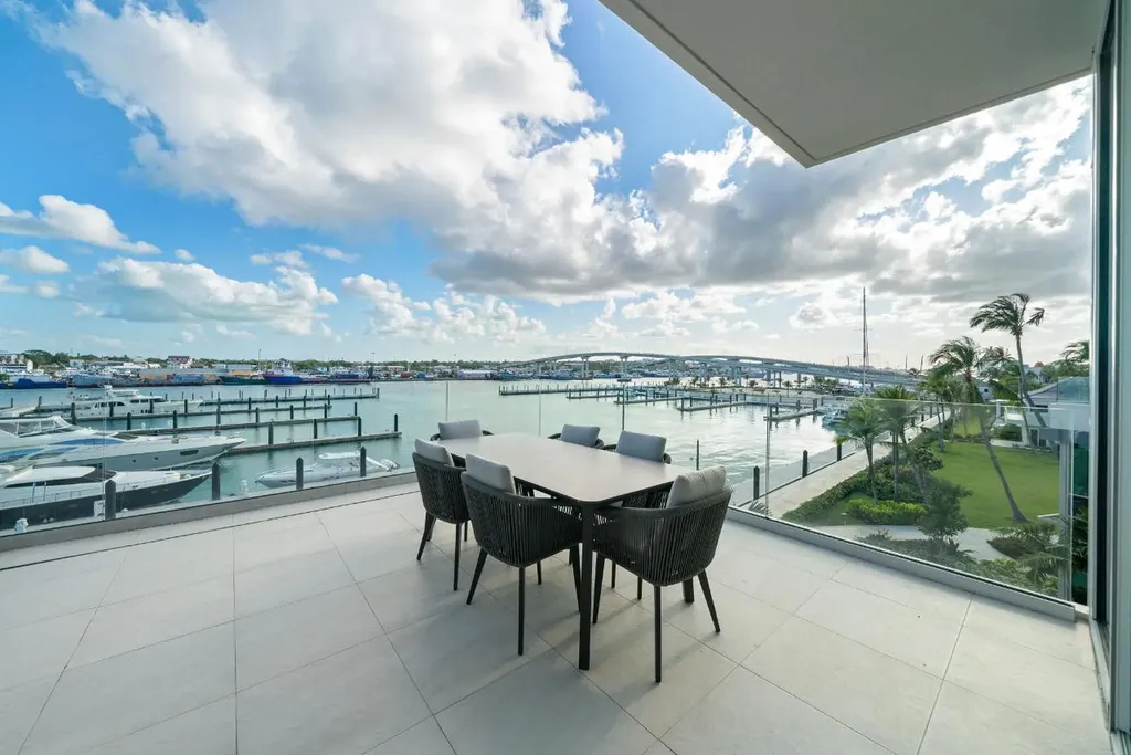 Sterling Commons East New Providence Paradise Island BS