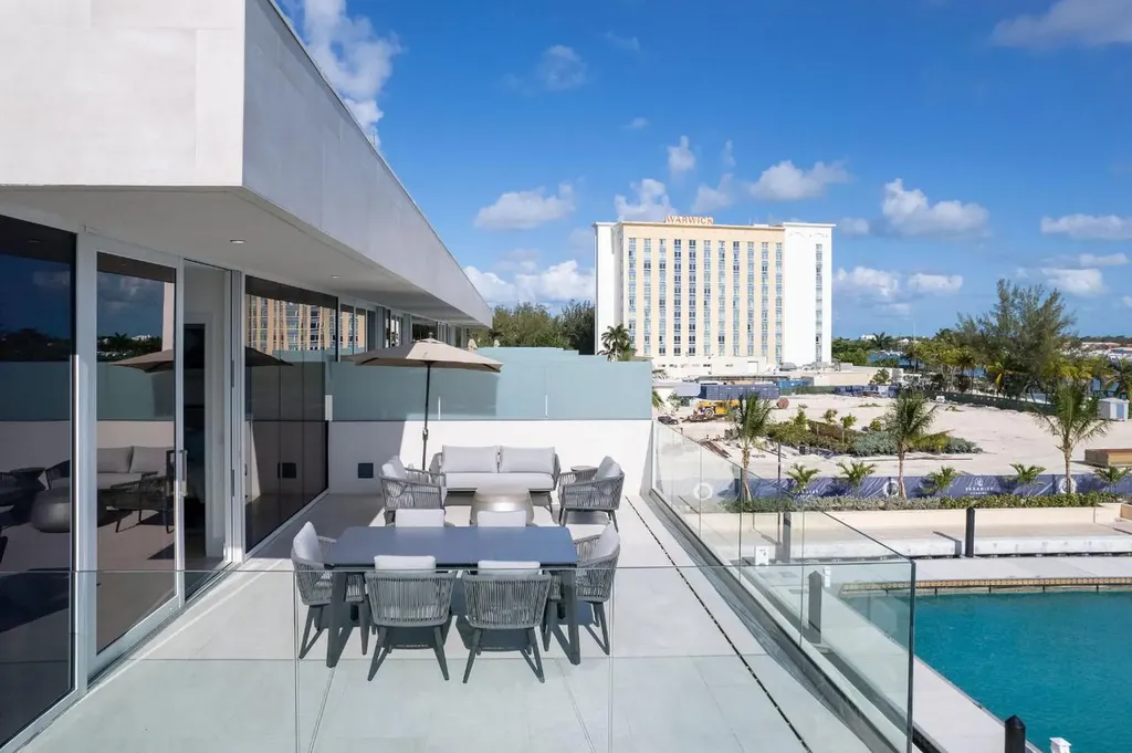 Sterling Commons East New Providence Paradise Island BS