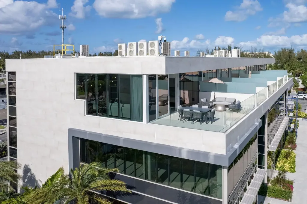 Sterling Commons East New Providence Paradise Island BS