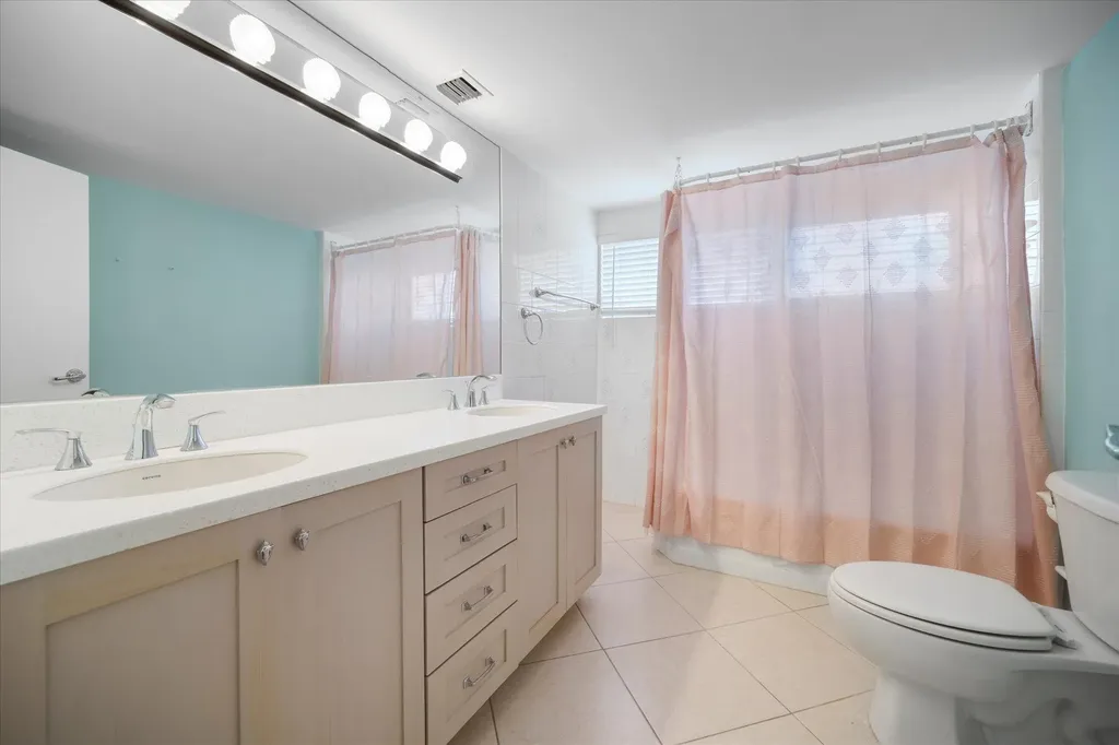 Conchrest New Providence Paradise Island BS