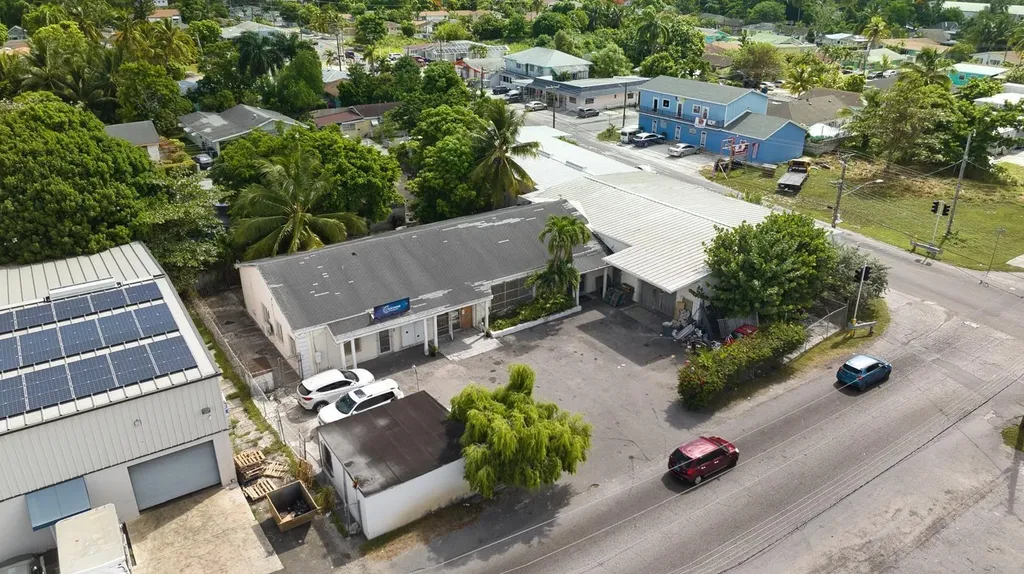 Chesapeake Road 22 New Providence Paradise Island BS