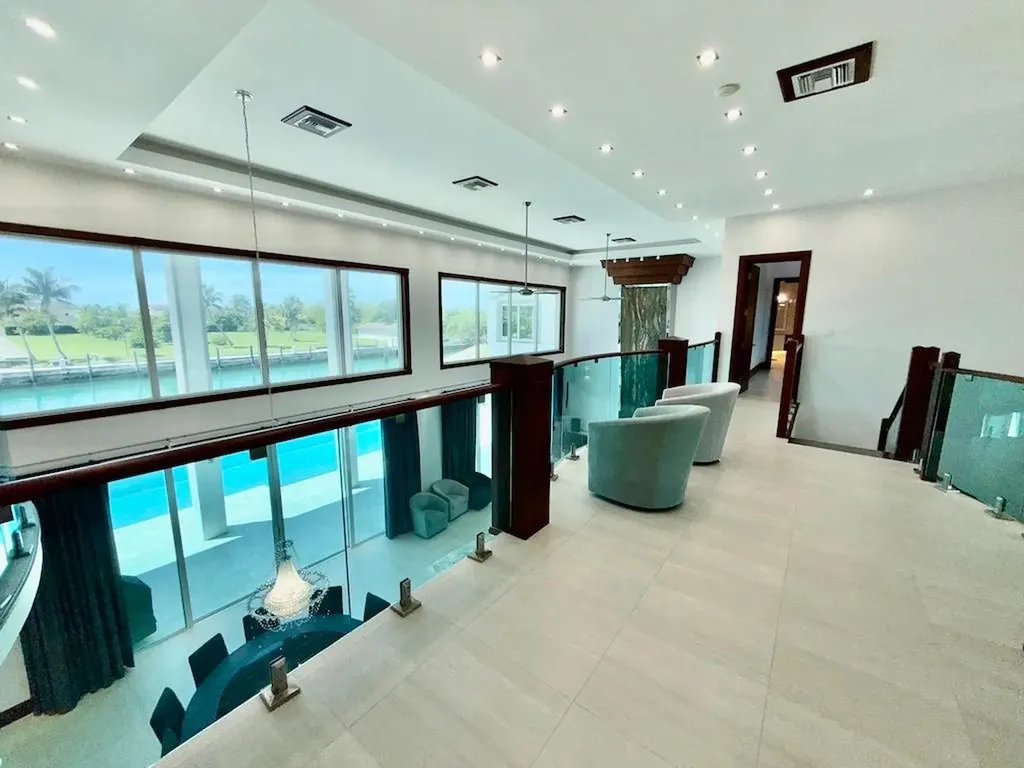 #49 Crossbones Close Grand Bahama Freeport BS