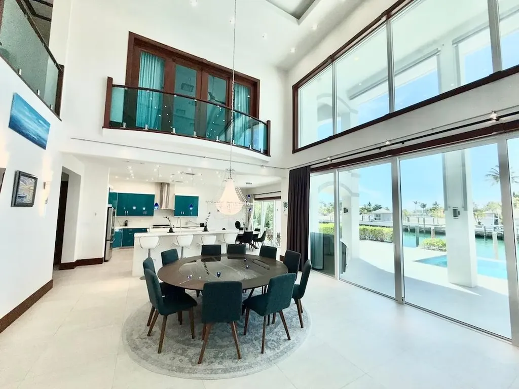 #49 Crossbones Close Grand Bahama Freeport BS