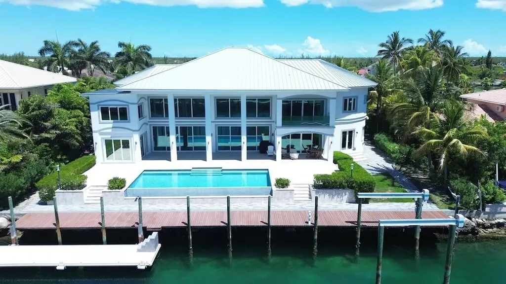 #49 Crossbones Close Grand Bahama Freeport BS