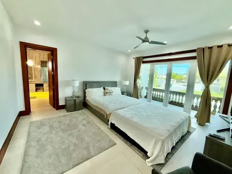 #49 Crossbones Close Grand Bahama Freeport BS