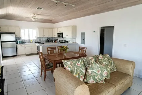 Beachfront Home & Lot Eleuthera BS
