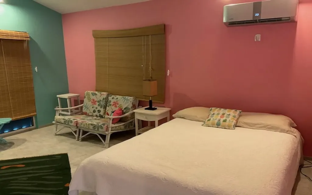 Estate In Bain's Bluff Long Island BS