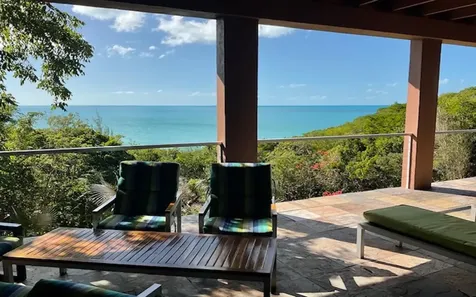 Estate In Bain's Bluff Long Island BS