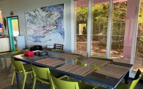 Estate In Bain's Bluff Long Island BS