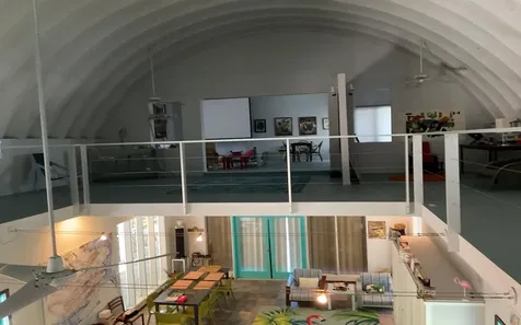 Estate In Bain's Bluff Long Island BS