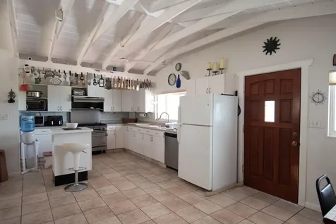 Sunny Days Eleuthera BS