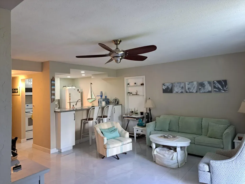 Coral Beach Condo Grand Bahama Freeport BS