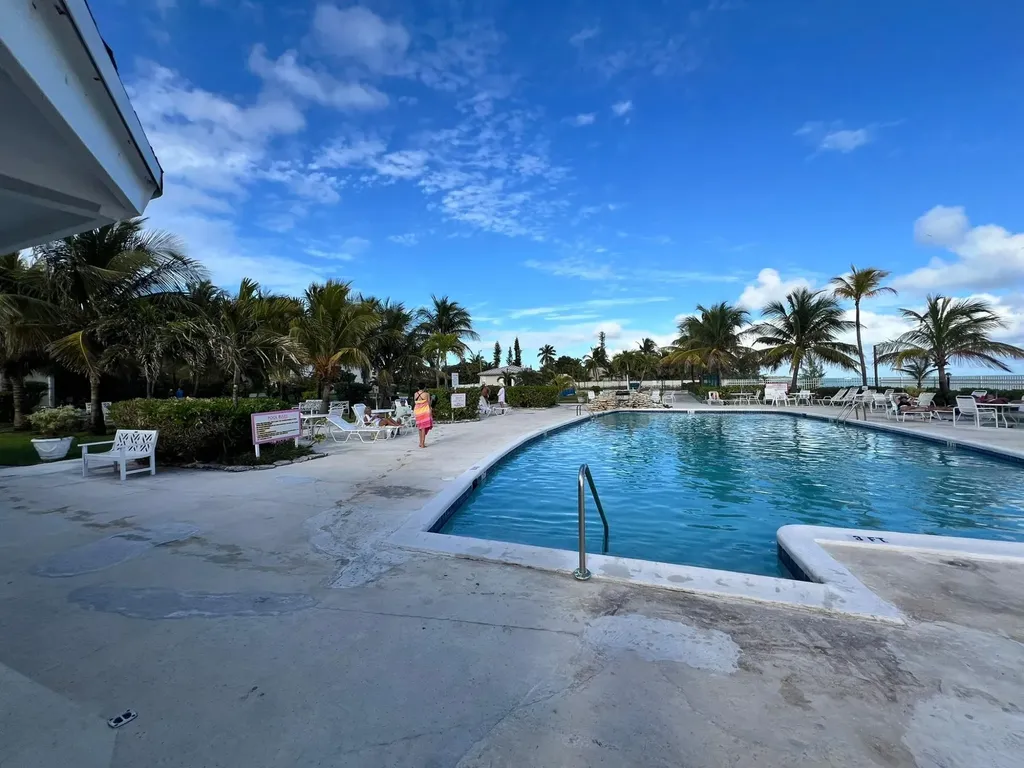 Coral Beach Condo Grand Bahama Freeport BS