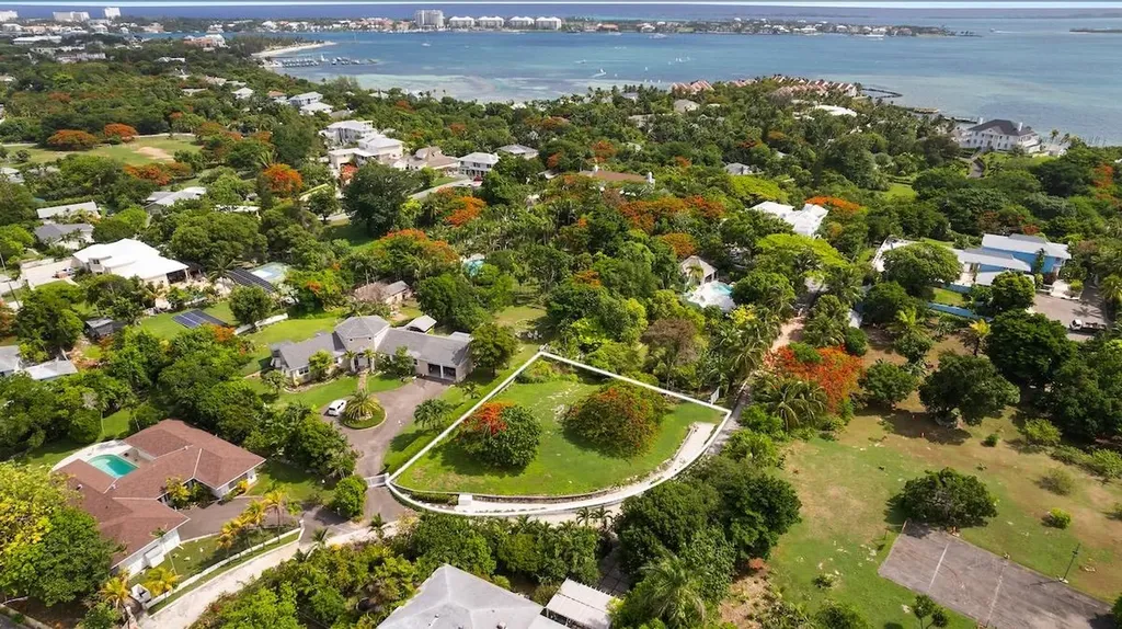 Brace Ridge Road New Providence Paradise Island BS