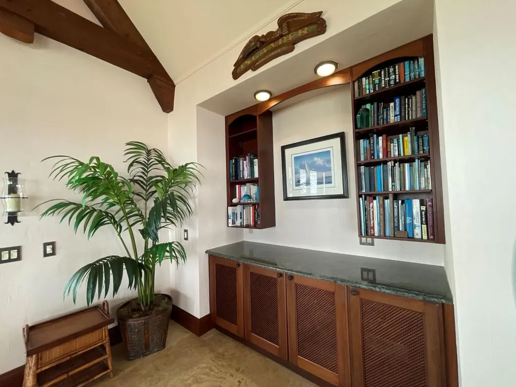 Tilloo Pond Estate Abaco BS