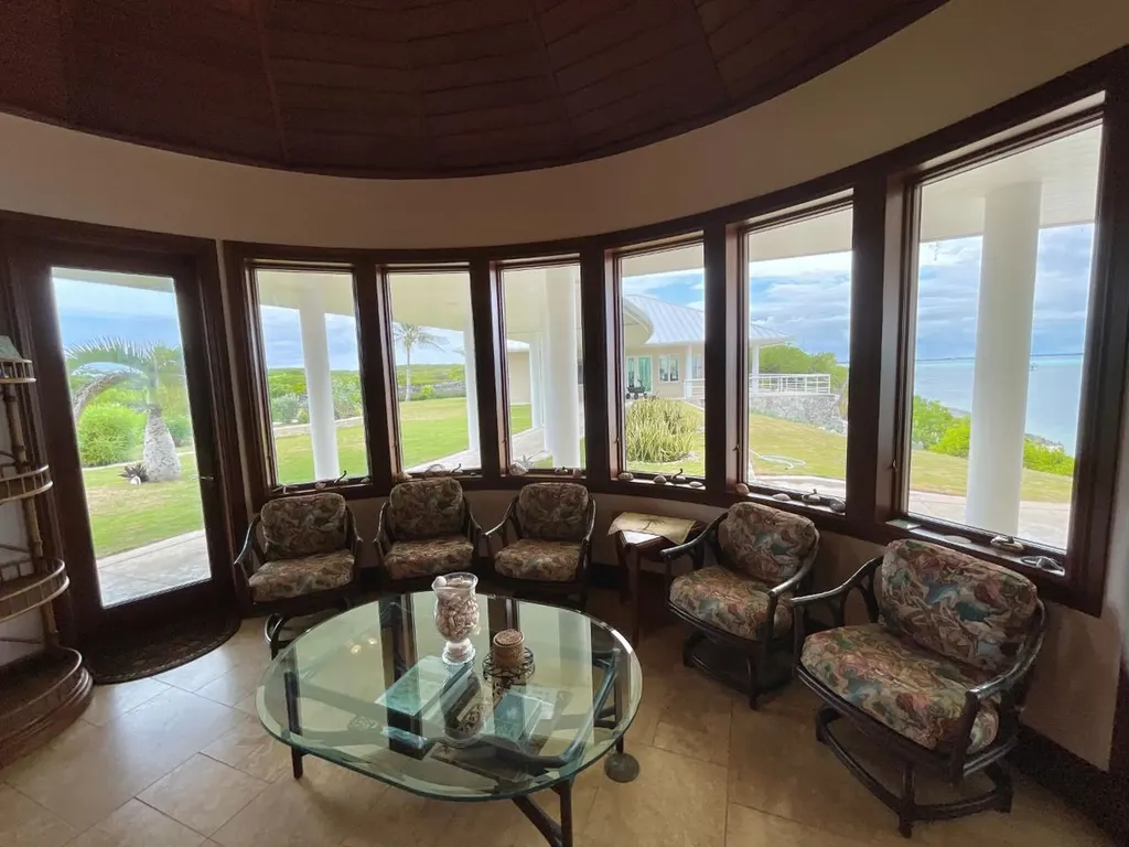 Tilloo Pond Estate Abaco BS