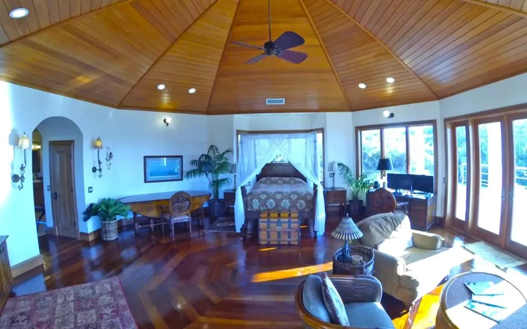 Tilloo Pond Estate Abaco BS