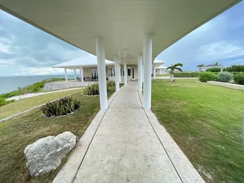 Tilloo Pond Estate Abaco BS