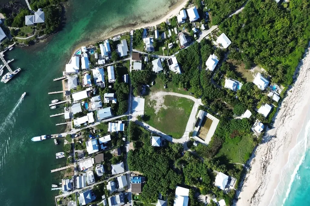 By The Park Abaco BS