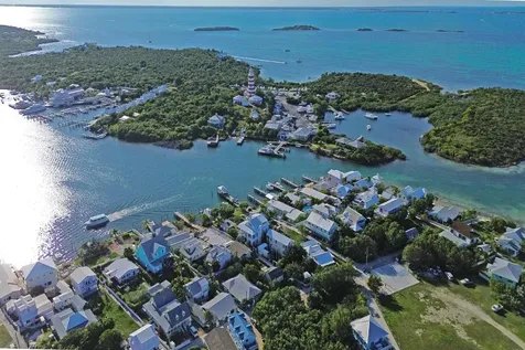 By The Park Abaco BS