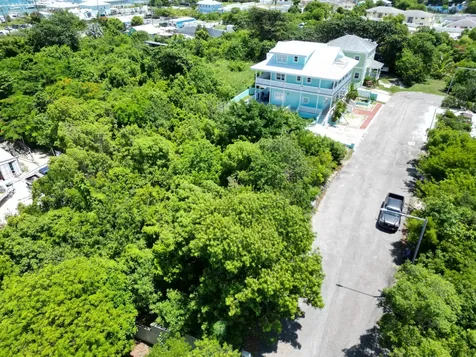 Sunrise Bay 37 Abaco BS