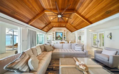 Twin Beaches, Cat Cay Cat Cay BS