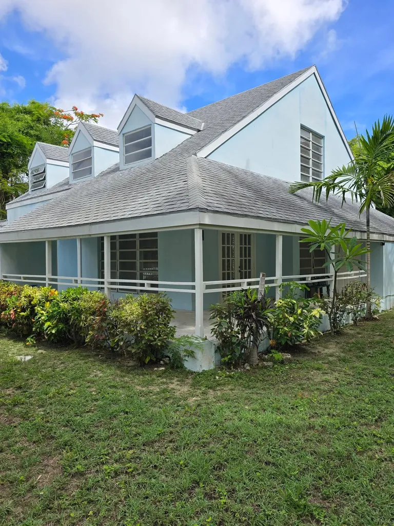 Balcony Road 170 New Providence Paradise Island BS