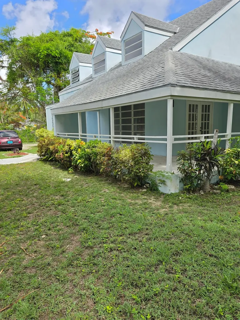 Balcony Road 170 New Providence Paradise Island BS