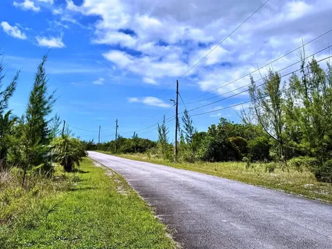 Lot 35 Black Pearl Close Grand Bahama Freeport BS