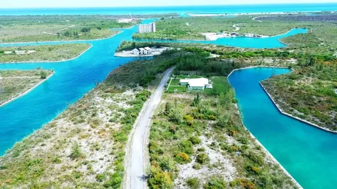 Lot 35 Black Pearl Close Grand Bahama Freeport BS