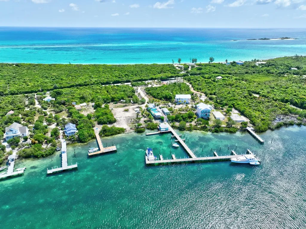 The Leeward Yacht Club Abaco BS